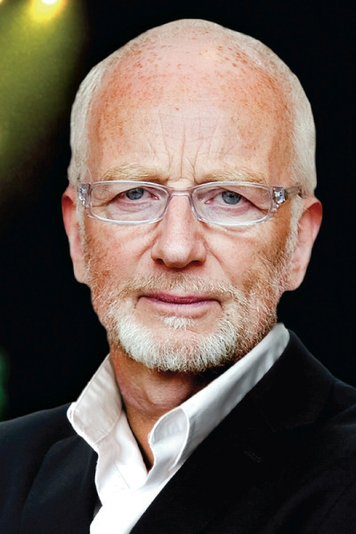 Ian McDiarmid Profile